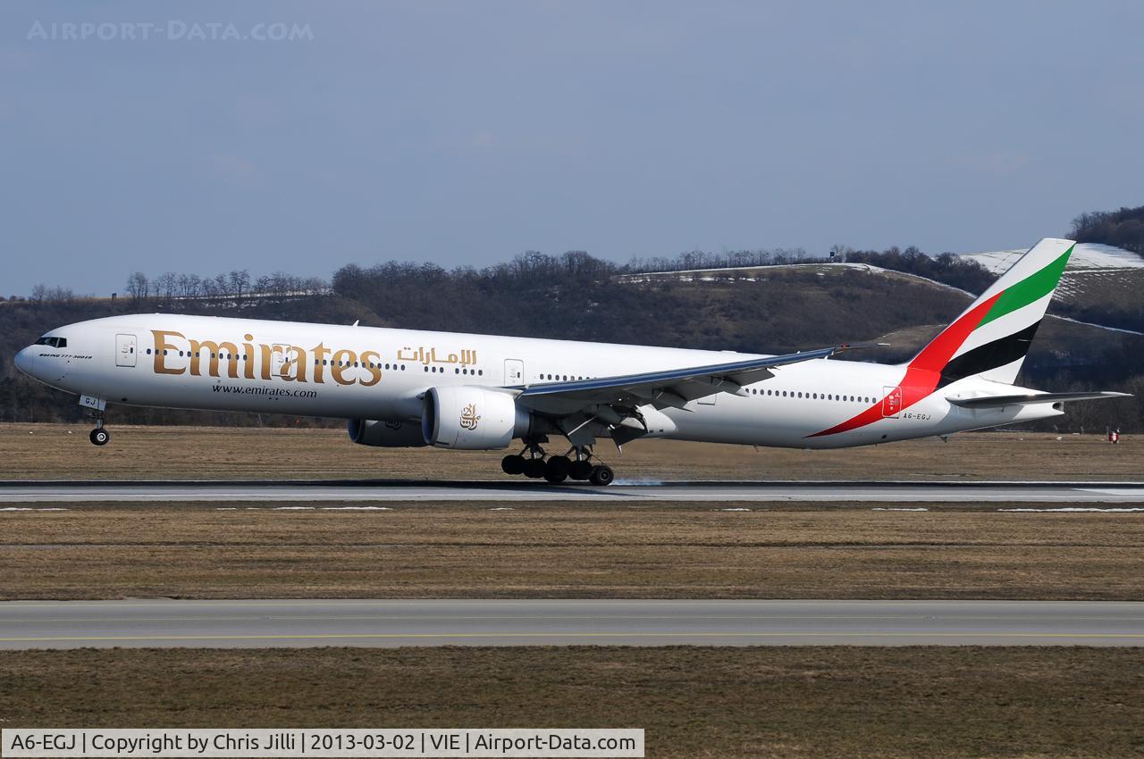 A6-EGJ, 2011 Boeing 777-31H/ER C/N 38989, Emirates