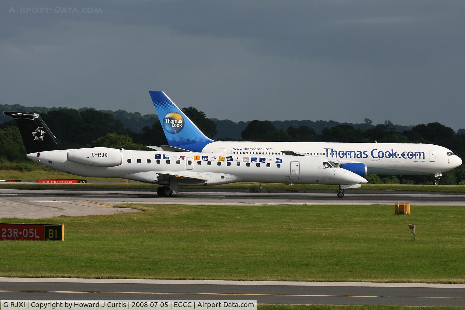 G-RJXI, 2001 Embraer EMB-145EP (ERJ-145EP) C/N 145454, BMI Regional (Star Alliance colours).