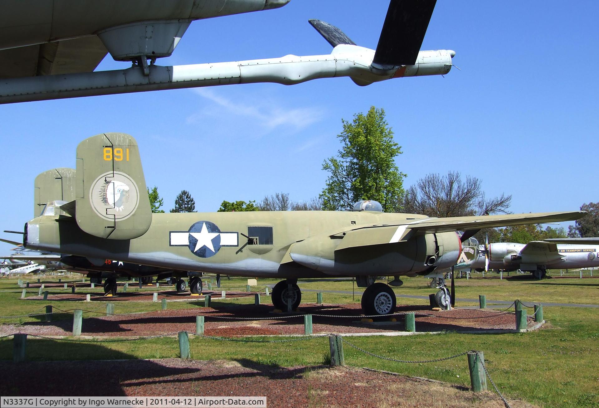 N3337G, 1944 North American B-25J Mitchell C/N 108-47645, North American B-25J Mitchell at the Castle Air Museum, Atwater CA
