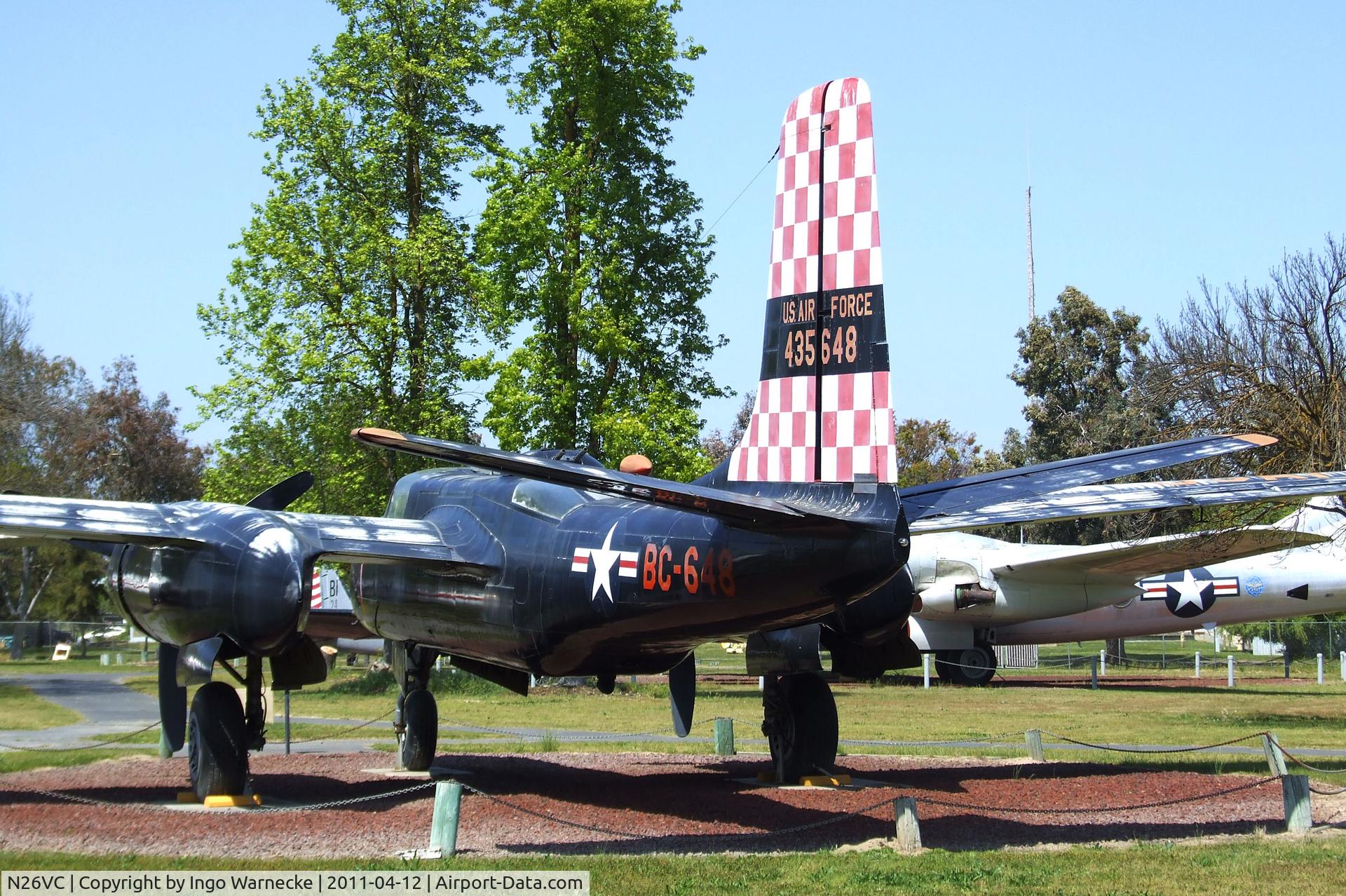 N26VC, 1941 Douglas A-26B Invader C/N 7185, Douglas A-26B Invader at the Castle Air Museum, Atwater CA