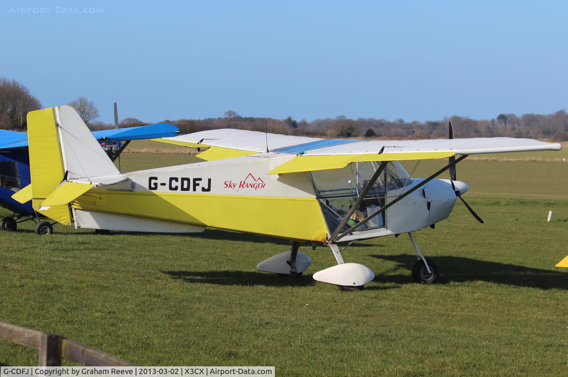 G-CDFJ, 2005 Best Off Skyranger 912(2) C/N BMAA/HB/424, Parked at Northrepps.