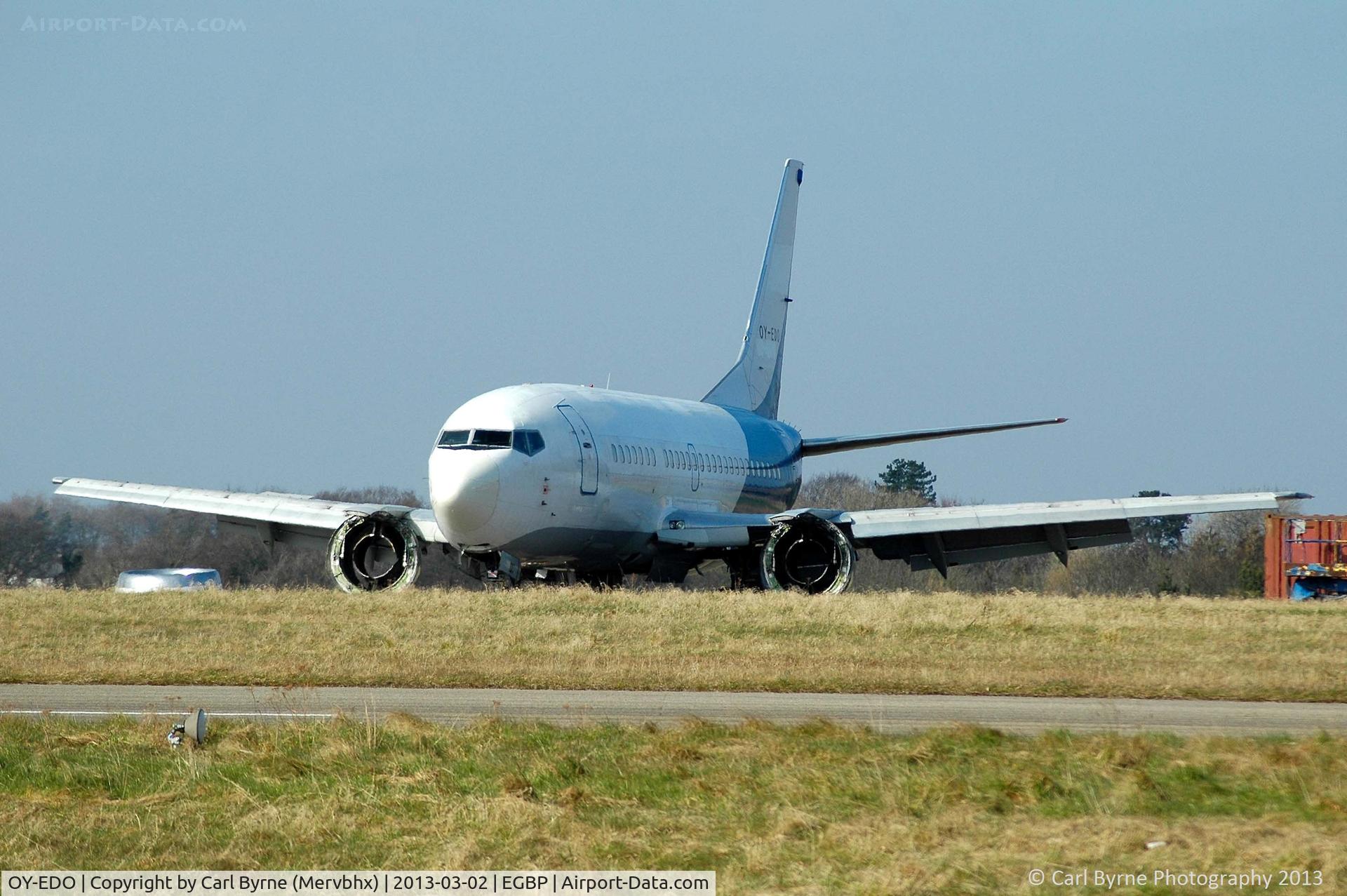 OY-EDO, 1992 Boeing 737-548 C/N 25738, Not long before it meets its maker.