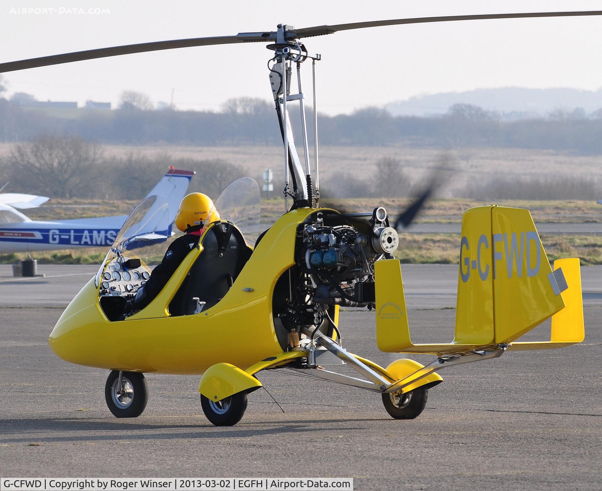 G-CFWD, 2009 Rotorsport UK MTOsport C/N RSUK/MTOS/006, Resident MTO Sport autogyro.