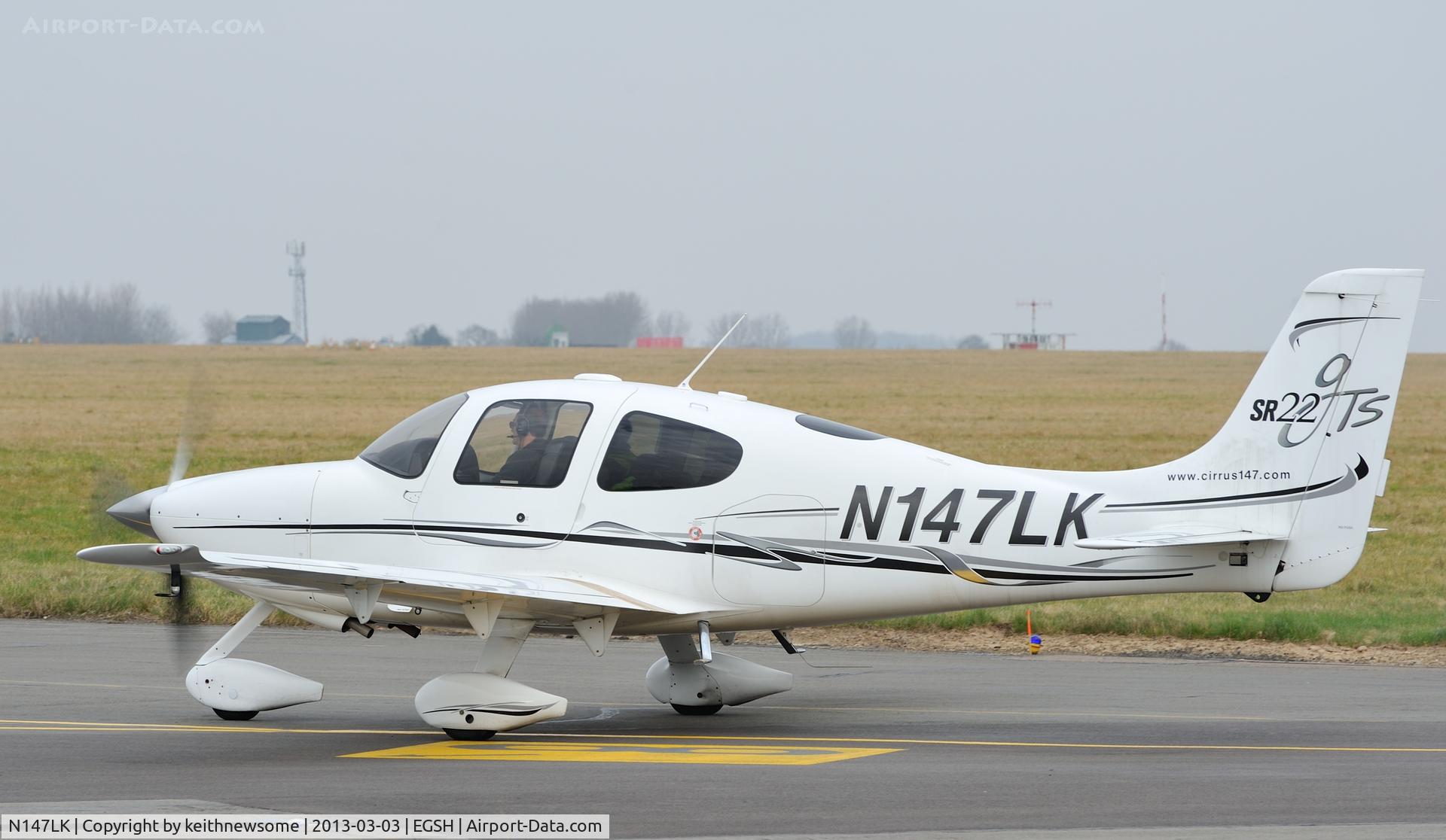 N147LK, 2005 Cirrus SR22 GTS C/N 1687, SR22 looking good !