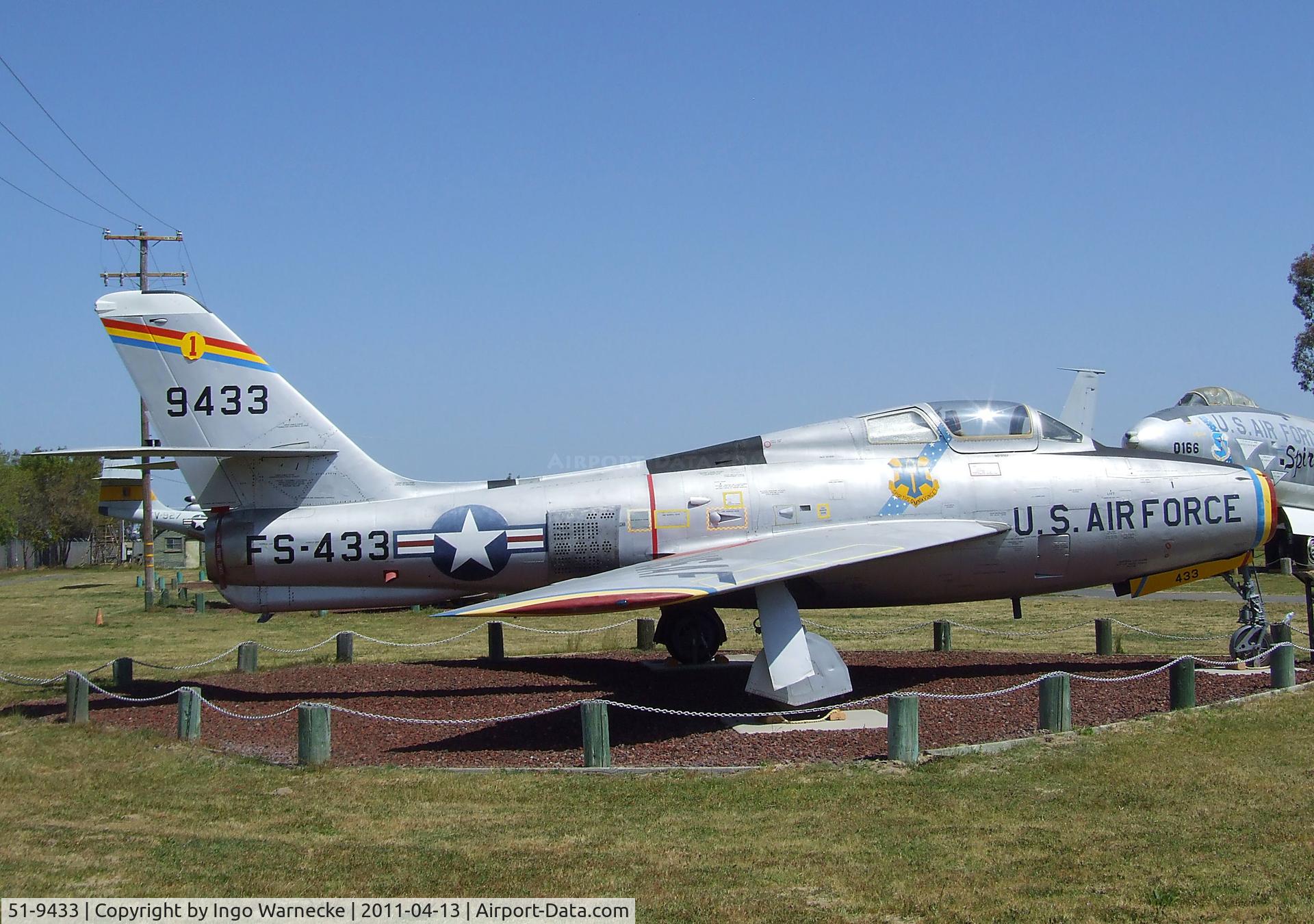 51-9433, 1951 General Motors F-84F Thunderstreak C/N Not found 51-9433, Republic F-84F Thunderstreak at the Castle Air Museum, Atwater CA