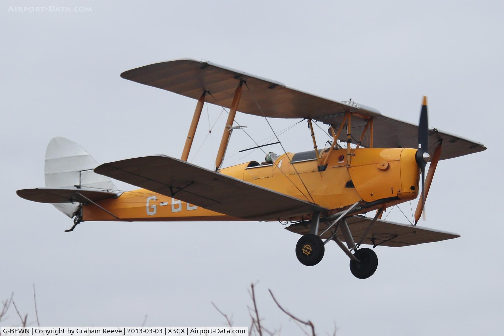 G-BEWN, 1941 De Havilland Australia DH-82A Tiger Moth C/N DHA952, About to land.