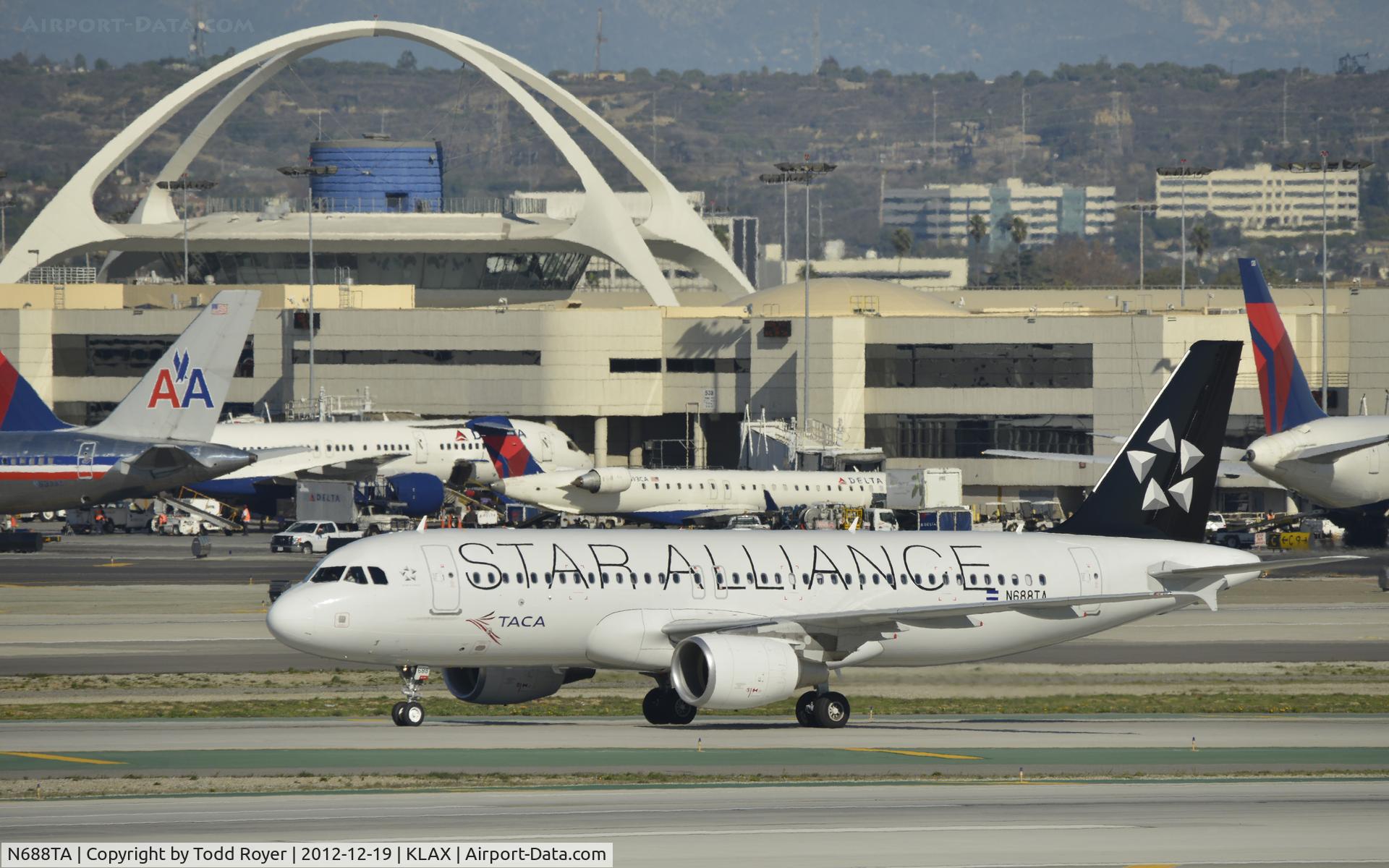 N688TA, 2012 Airbus A320-214 C/N 5243, Taxiing to gate at LAX