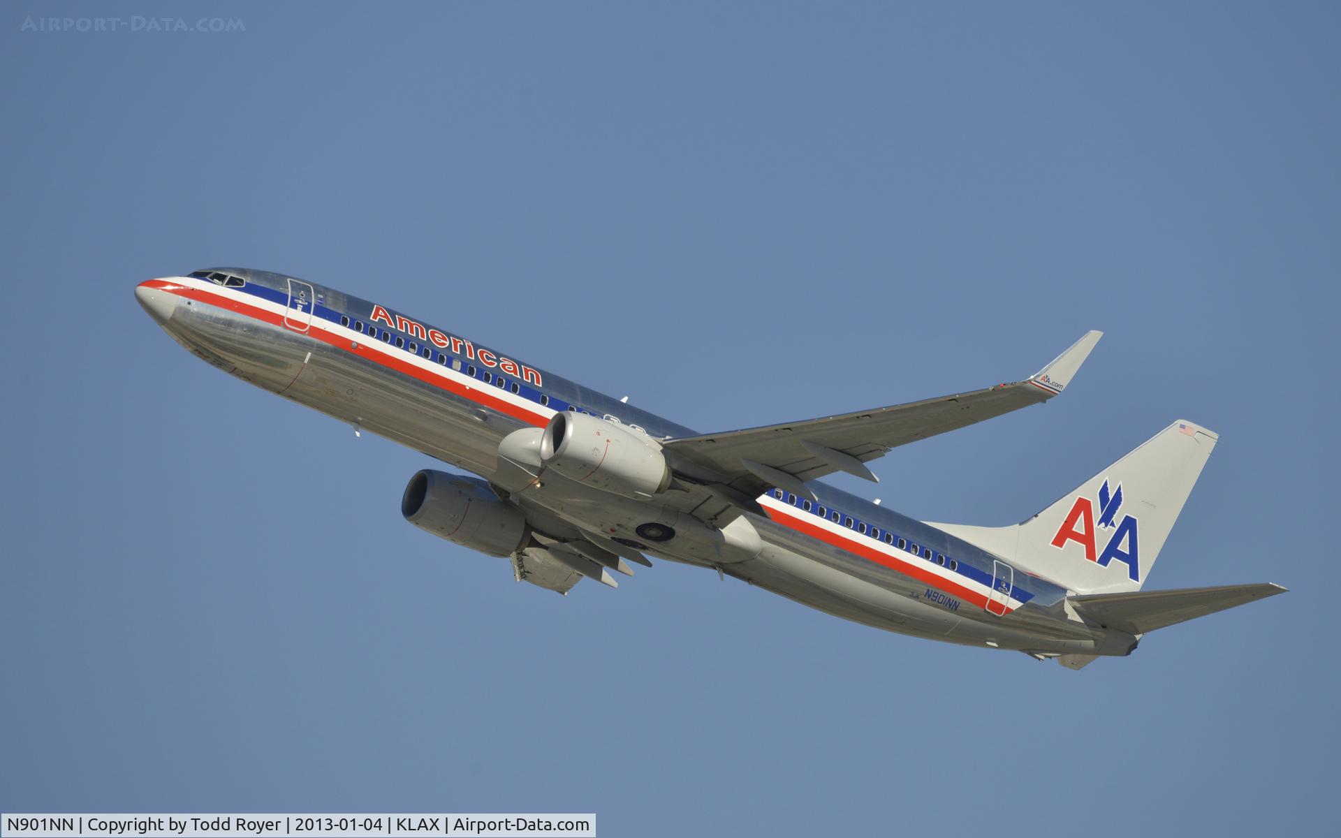 N901NN, 2012 Boeing 737-823 C/N 33226, Departing LAX