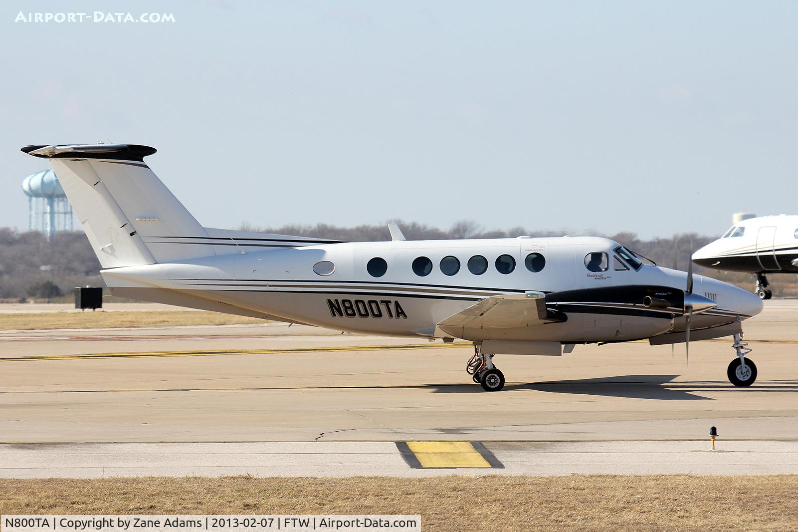 N800TA, 2007 Hawker Beechcraft B200 King Air C/N BB-1996, At Meacham Field - Fort Worth, TX