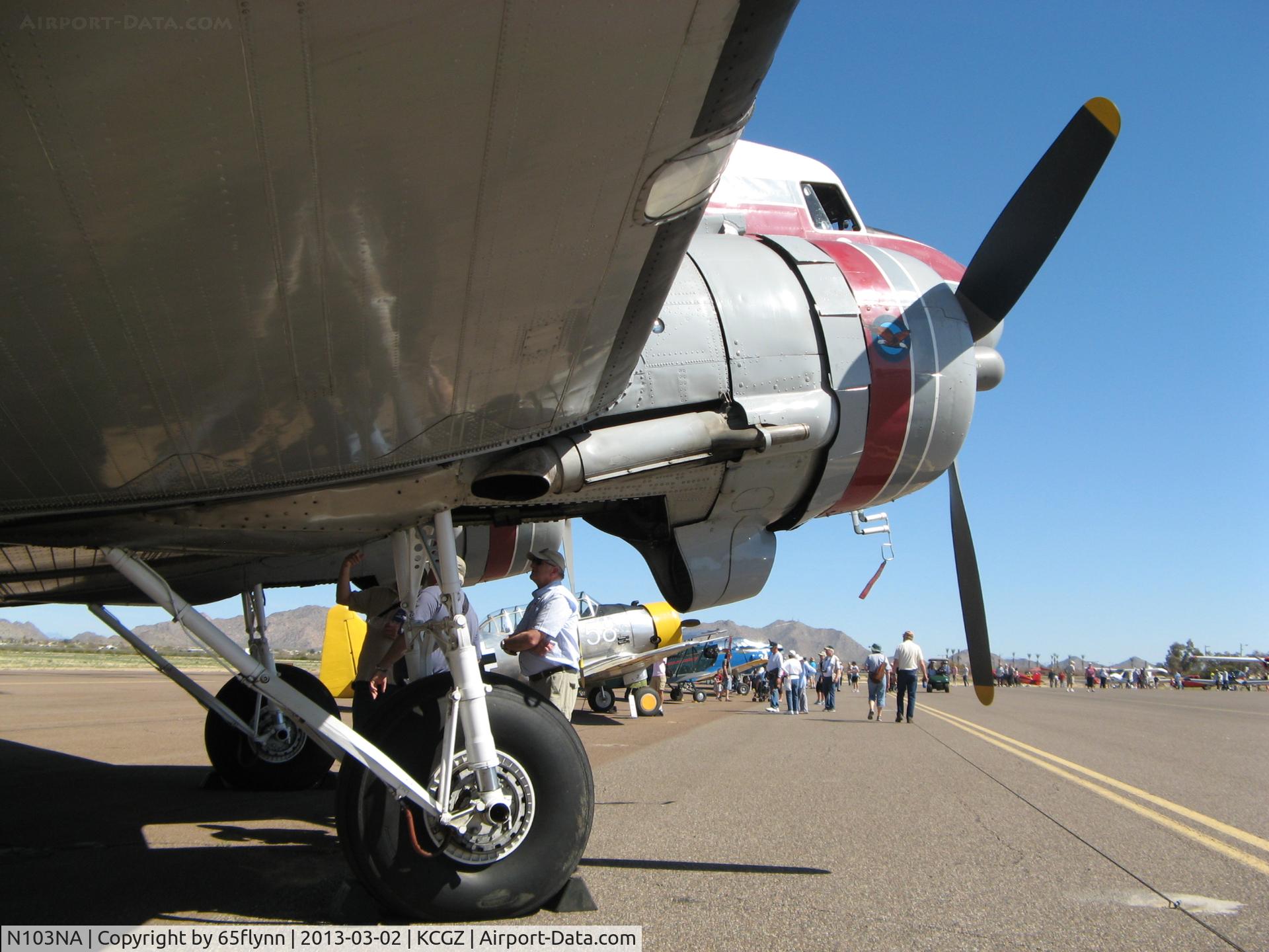 N103NA, 1945 Douglas DC-3C-S1C3G (C-47B) C/N 16821, Nice C-47 from Flabob.