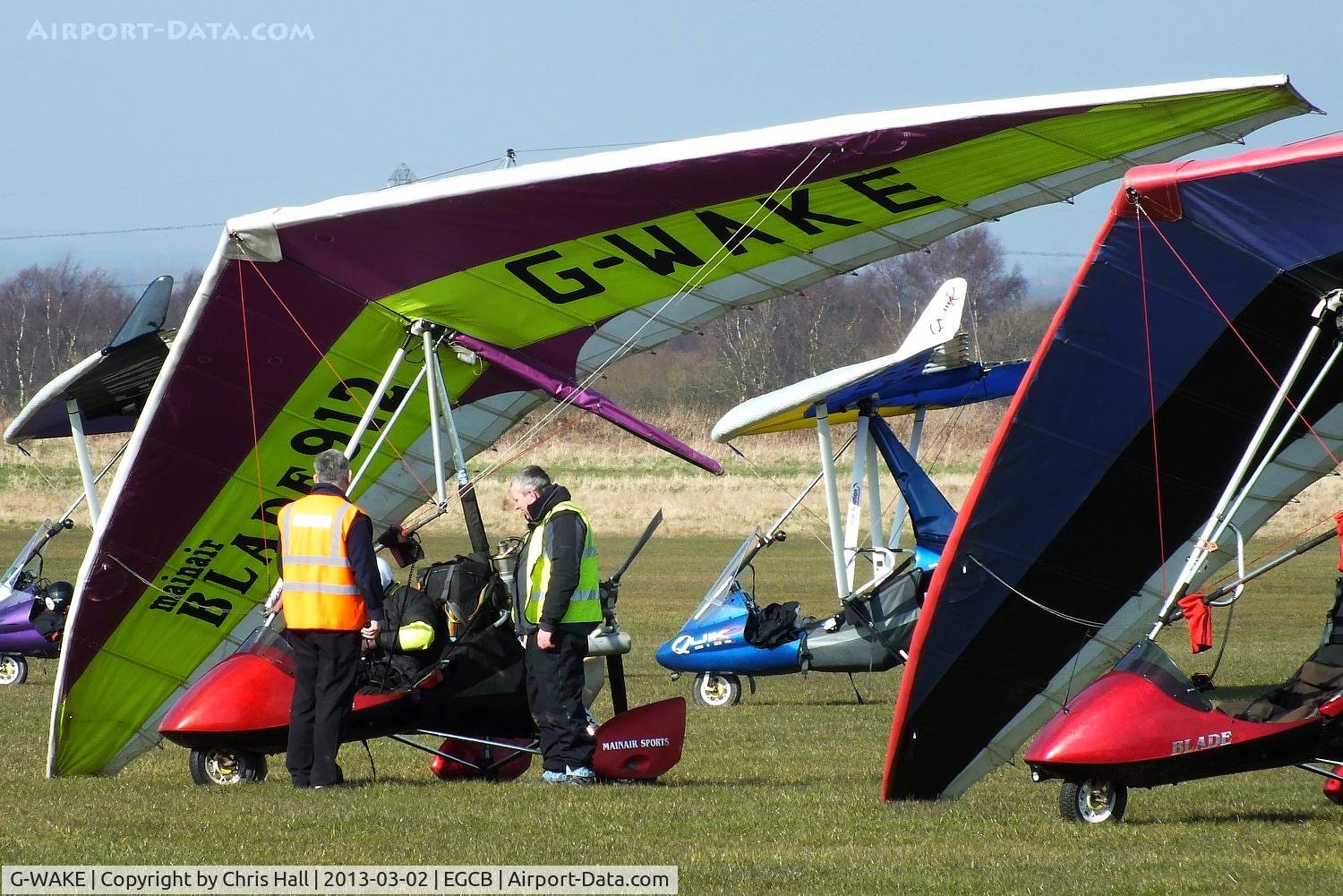 G-WAKE, 2000 Mainair Blade 912 C/N 1244-0300-7-W1037, visitor to Barton