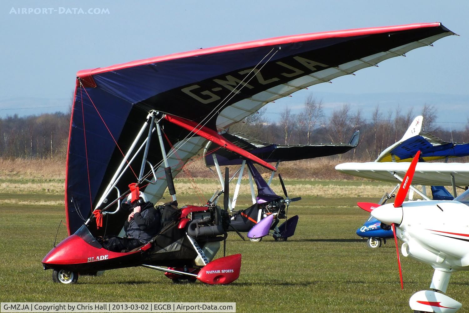 G-MZJA, 1997 Mainair Mainair Blade C/N 1135-0997-7-W938, visitor to Barton