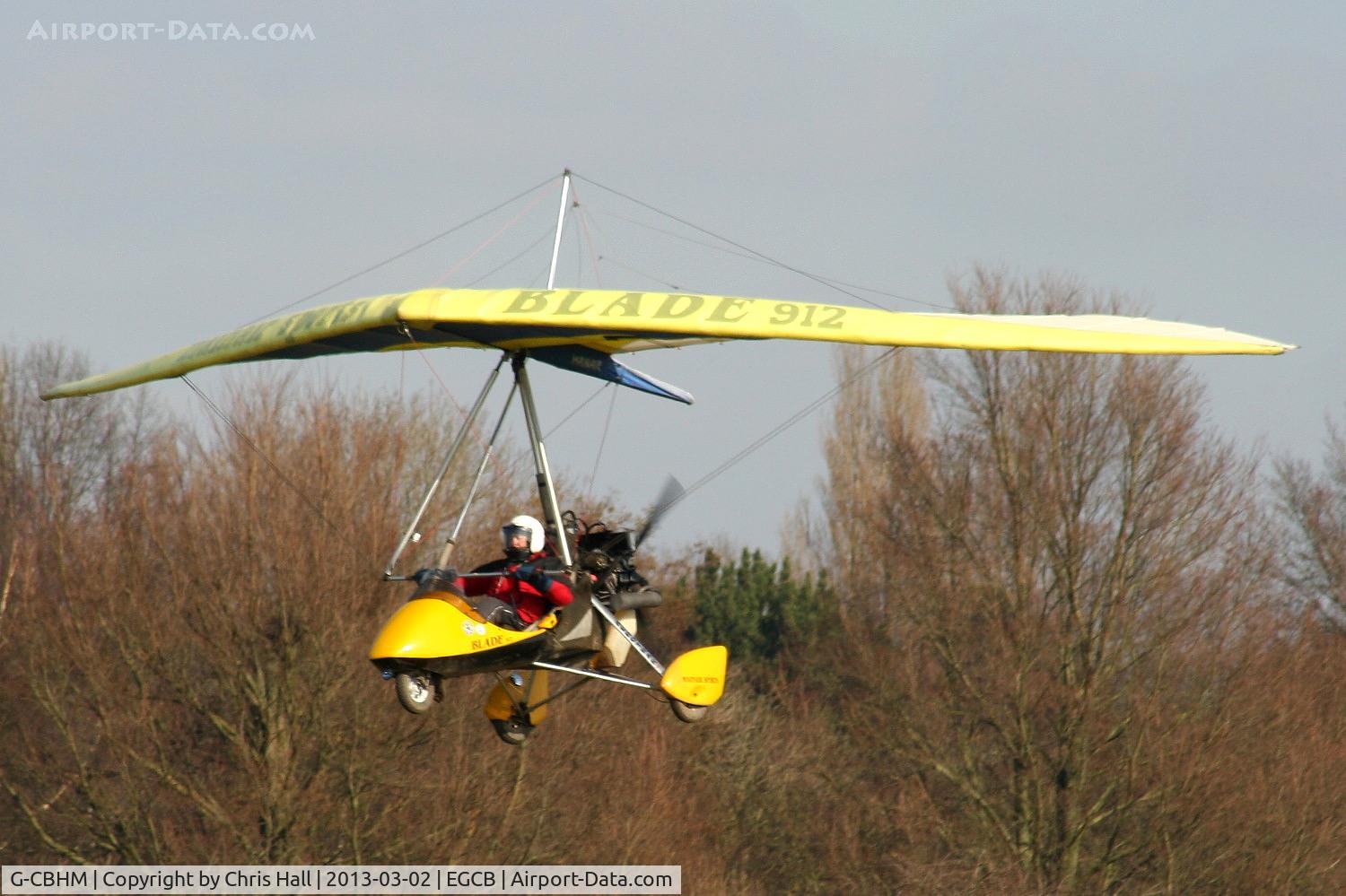 G-CBHM, 2001 Mainair Blade 912 C/N 1301-1101-7-W1096, visitor to Barton