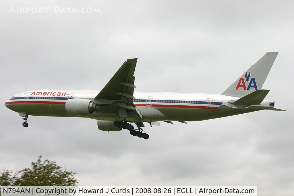 N794AN, 2000 Boeing 777-223 C/N 30256, American Airlines