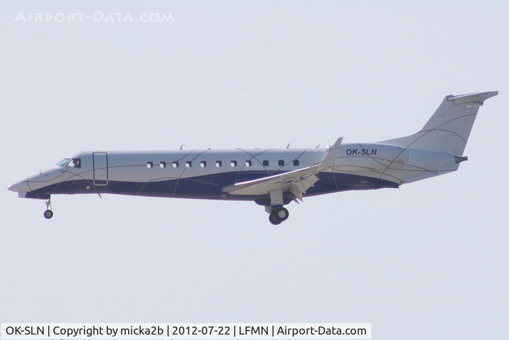 OK-SLN, 2004 Embraer EMB-135BJ Legacy 600 C/N 14500796, Landing