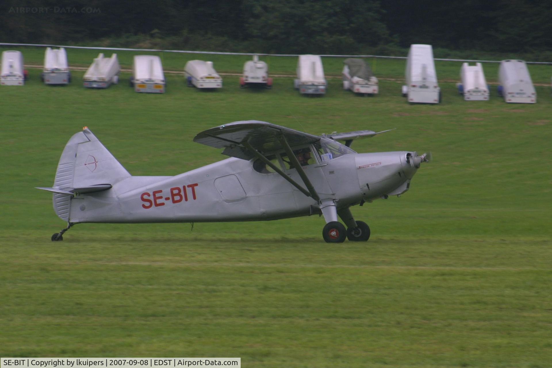 SE-BIT, 1947 Stinson 108-1 Voyager C/N 108-1793-1314, Arriving at the 2007 Oldtimer Fliegertreffen on Hahnweide in Southern Germany