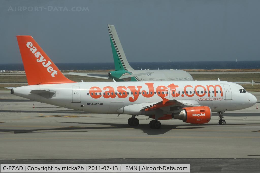 G-EZAD, 2006 Airbus A319-111 C/N 2702, Taxiing