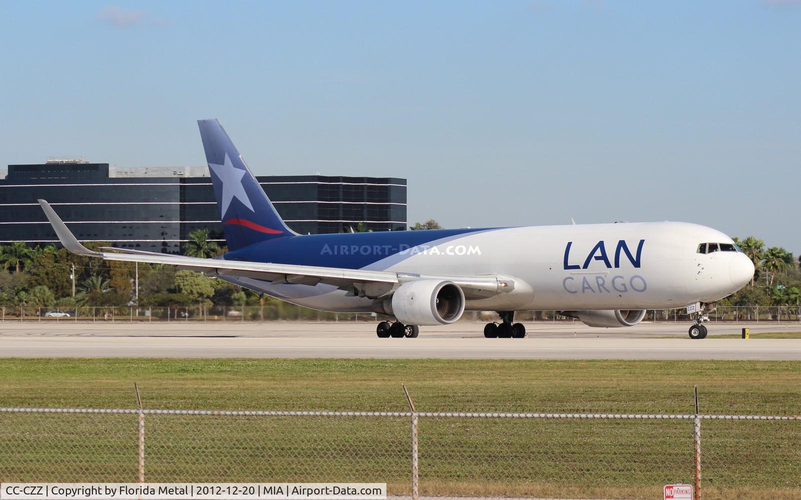 CC-CZZ, 1998 Boeing 767-316F/ER C/N 25756, LAN Cargo 767-300