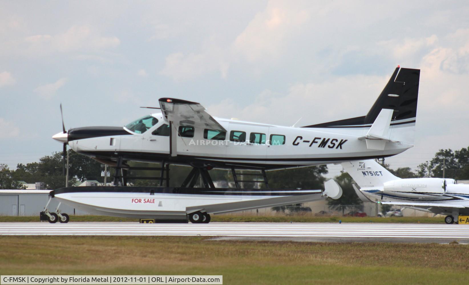 C-FMSK, 2007 Cessna 208 Caravan I C/N 20800406, Cessna Caravan departing NBAA