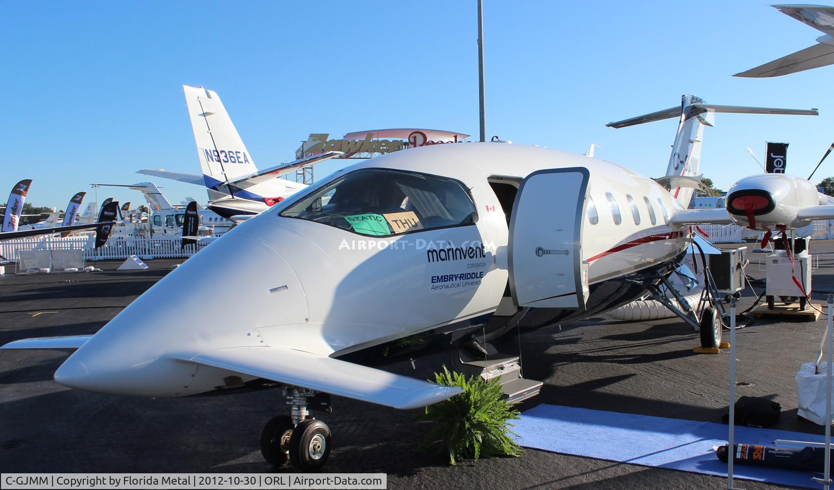 C-GJMM, 2001 Piaggio P-180 Avanti C/N 1037, P-180 Avanti at NBAA