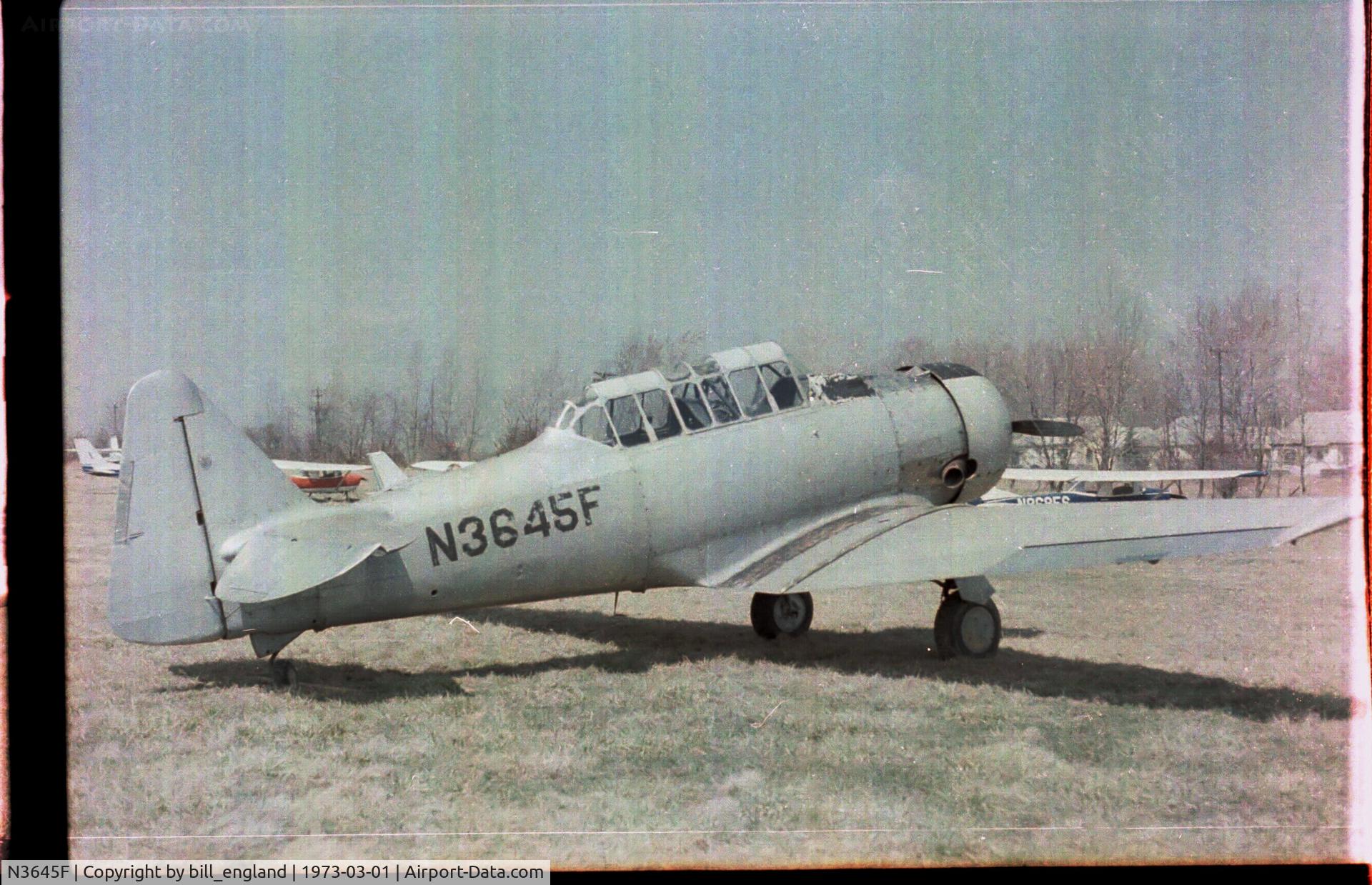 N3645F, 1943 North American SNJ-5 Texan Texan C/N 43779, taken at Evendale, Ohio airport