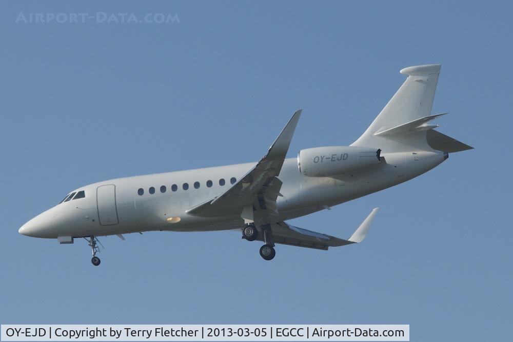 OY-EJD, 2005 Dassault Falcon 2000EX C/N 63, Vistor for the EUFA Champions League match between Manchester United and Real 
Madrid
