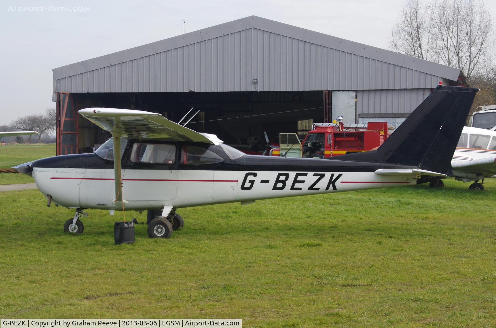 G-BEZK, 1967 Reims F172H Skyhawk C/N 0462, Parked at Beccles.