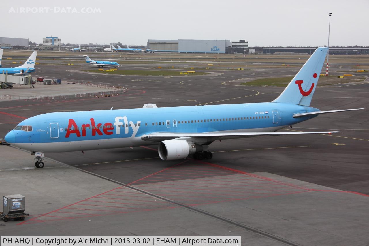 PH-AHQ, 1990 Boeing 767-383 C/N 24477, Arkefly