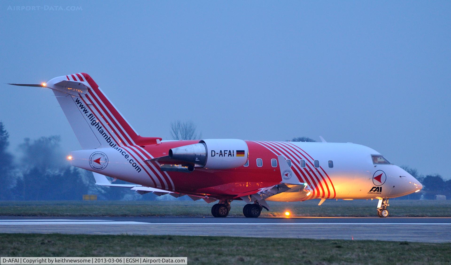 D-AFAI, 1998 Bombardier Challenger 604 (CL-600-2B16) C/N 5366, Twilight departure.