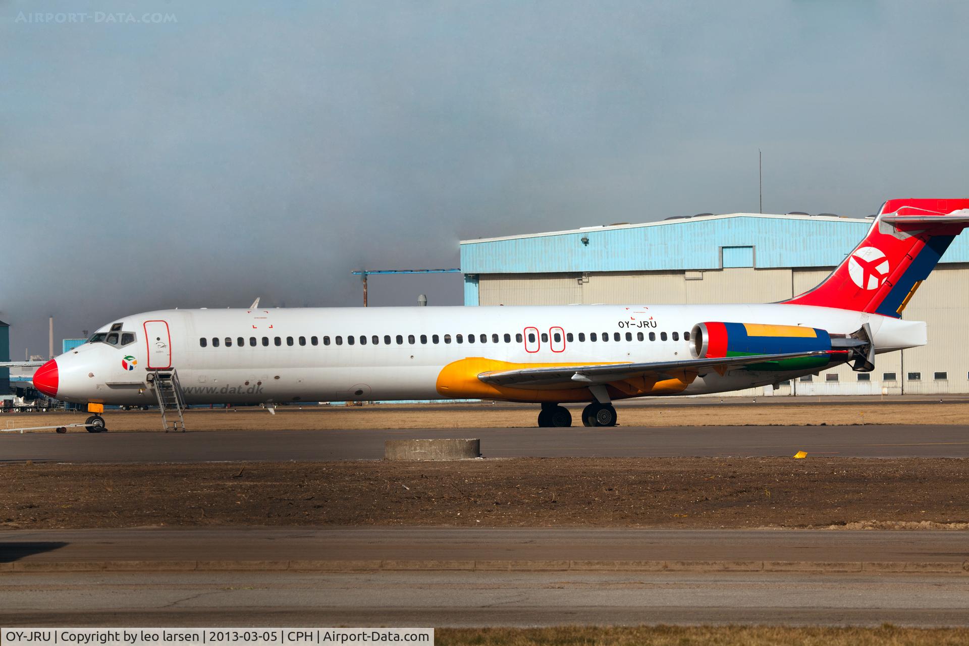 OY-JRU, 1987 McDonnell Douglas MD-87 (DC-9-87) C/N 49403, Copenhagen Kastrup 5.3.13