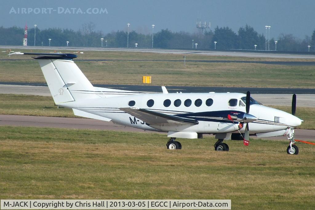 M-JACK, 2009 Hawker Beechcraft B200GT King Air C/N BY-94, Jetstream Aviation
