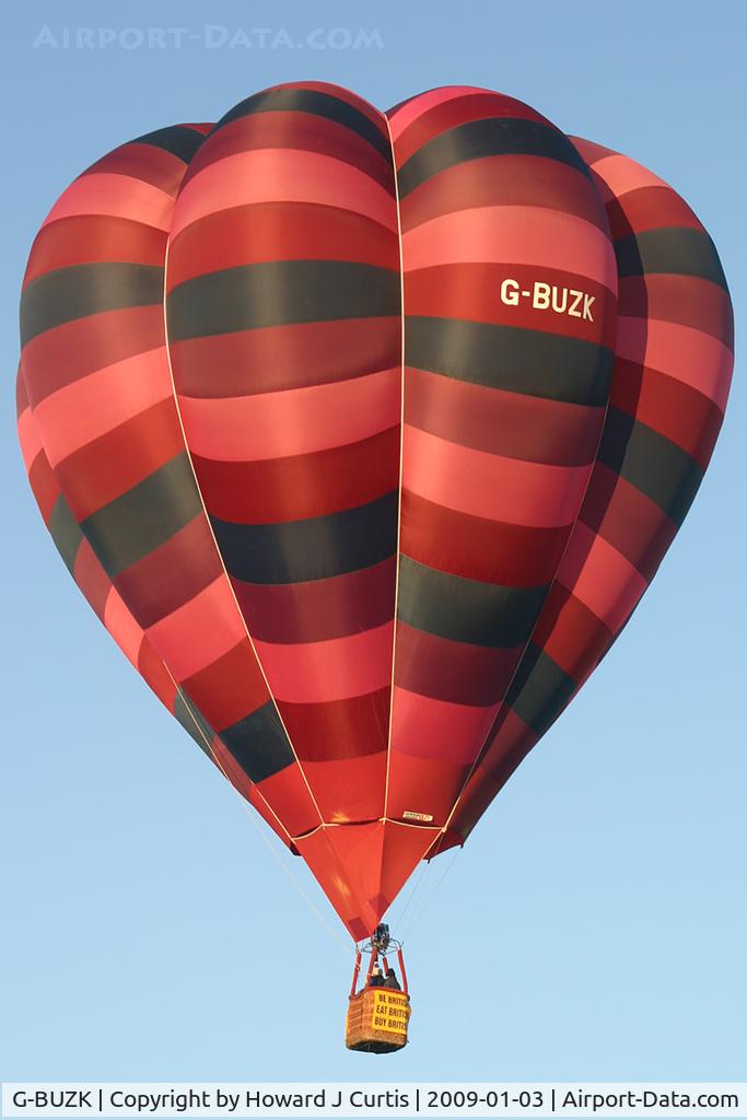 G-BUZK, 1993 Cameron Balloons V-77 C/N 2962, At the Icicle Balloon Meet, Savernake.
