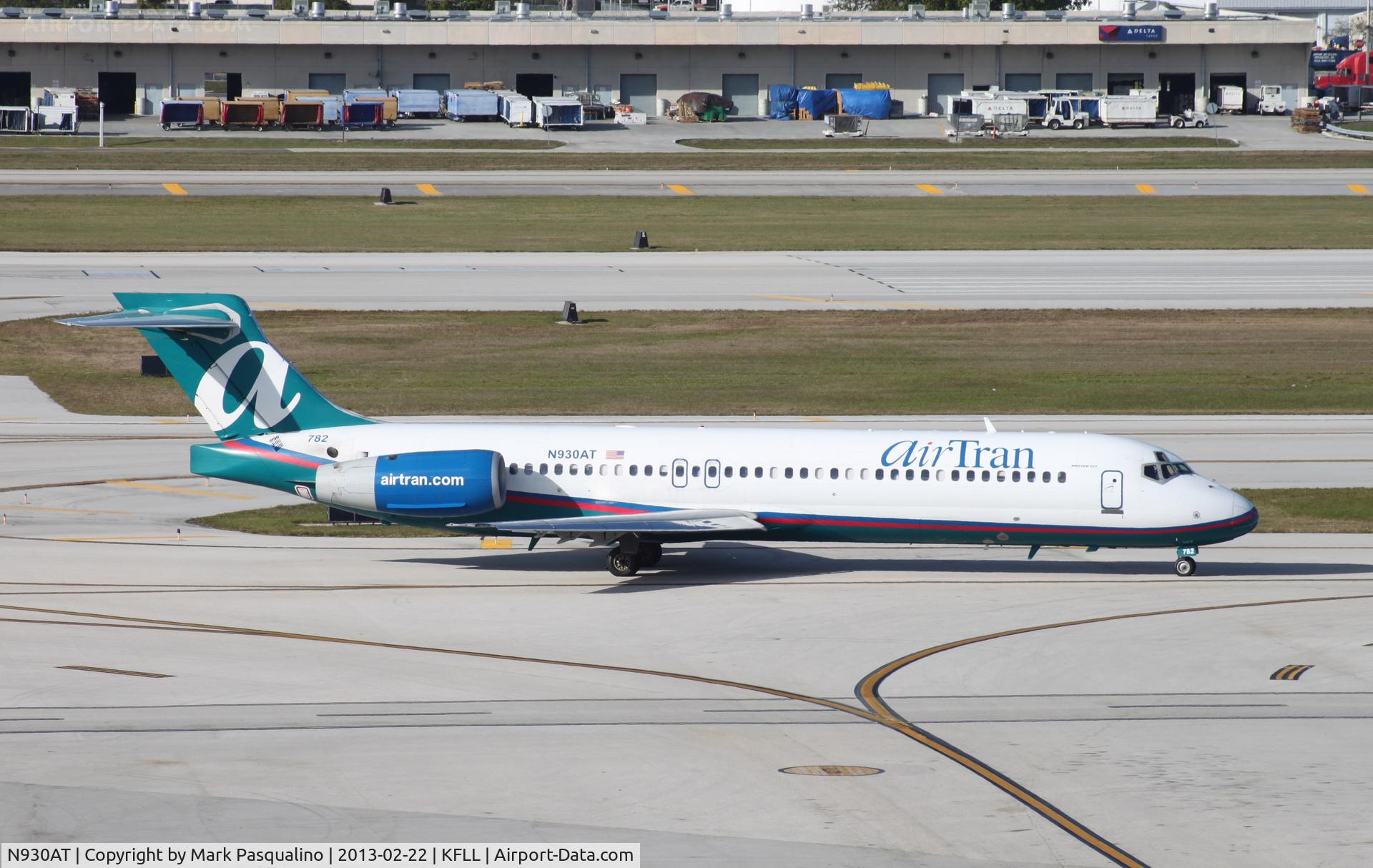 N930AT, 2000 Boeing 717-200 C/N 55072, Boeing 717-200