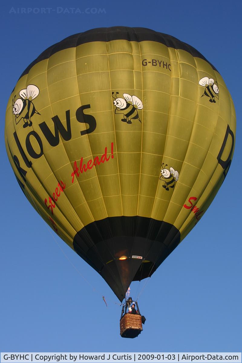 G-BYHC, 1999 Cameron Balloons Z-90 C/N 4555, Darlows. At the Icicle Balloon Meet, Savernake.