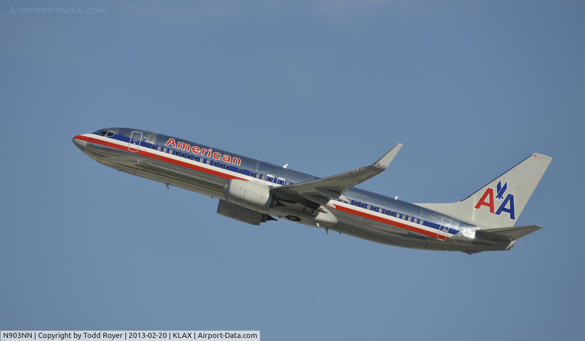 N903NN, 2012 Boeing 737-823 C/N 31153, Departing LAX