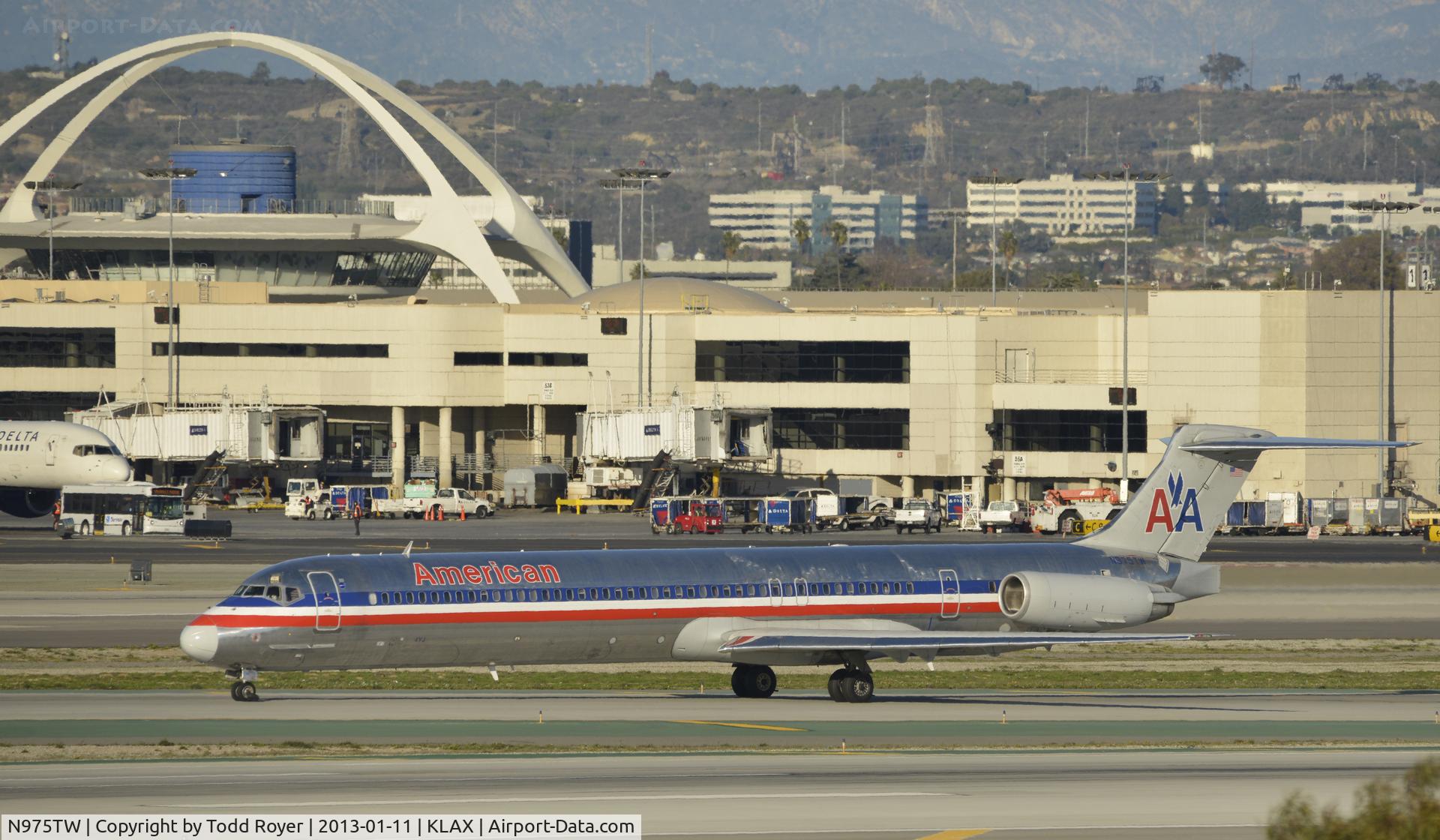 N975TW, 1999 McDonnell Douglas MD-83 (DC-9-83) C/N 53625, Arriving at LAX on 25L