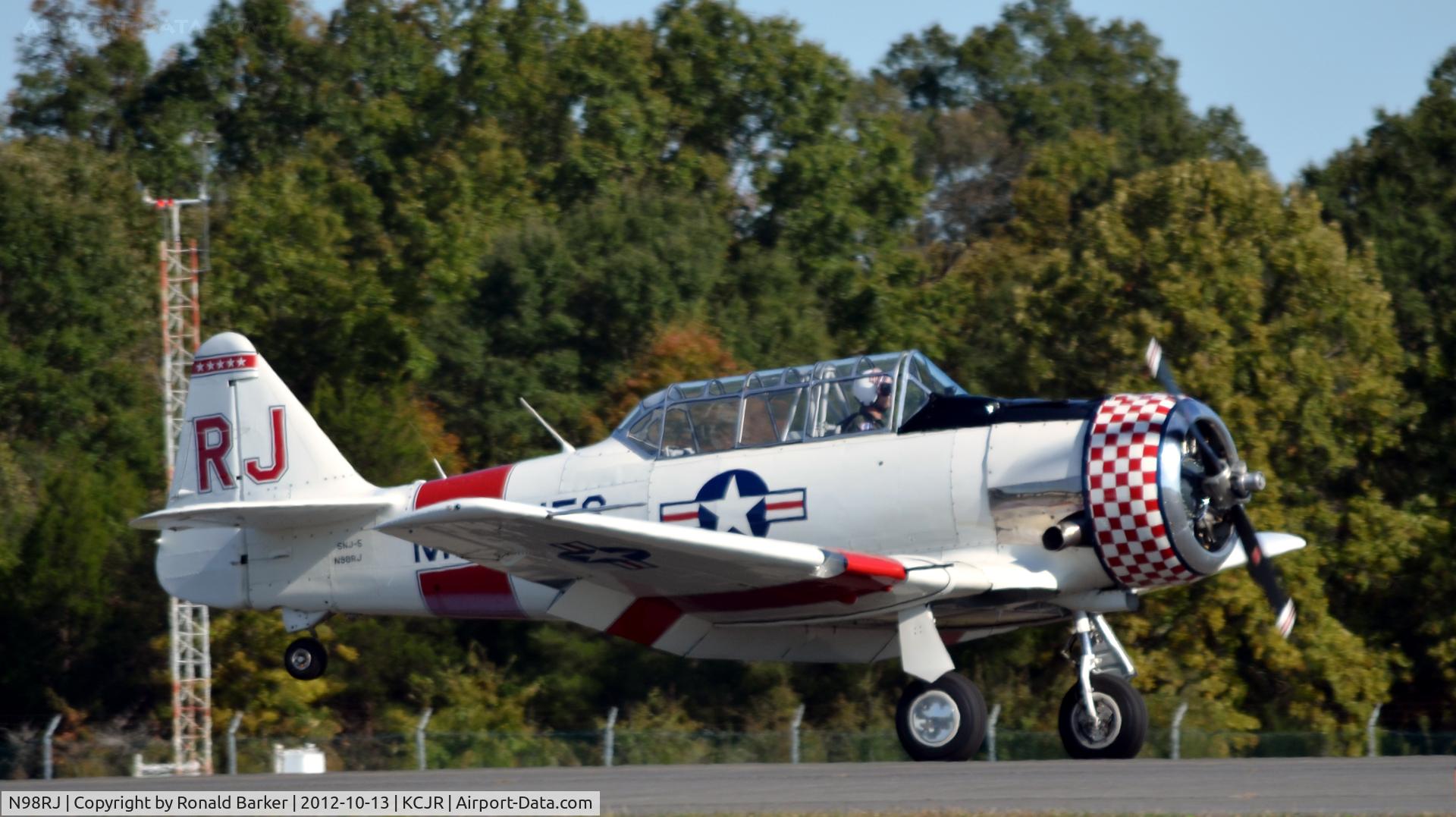 N98RJ, 1944 North American SNJ-5C Texan Texan C/N 88-17960, Landing - Culpeper Air Fest 2012