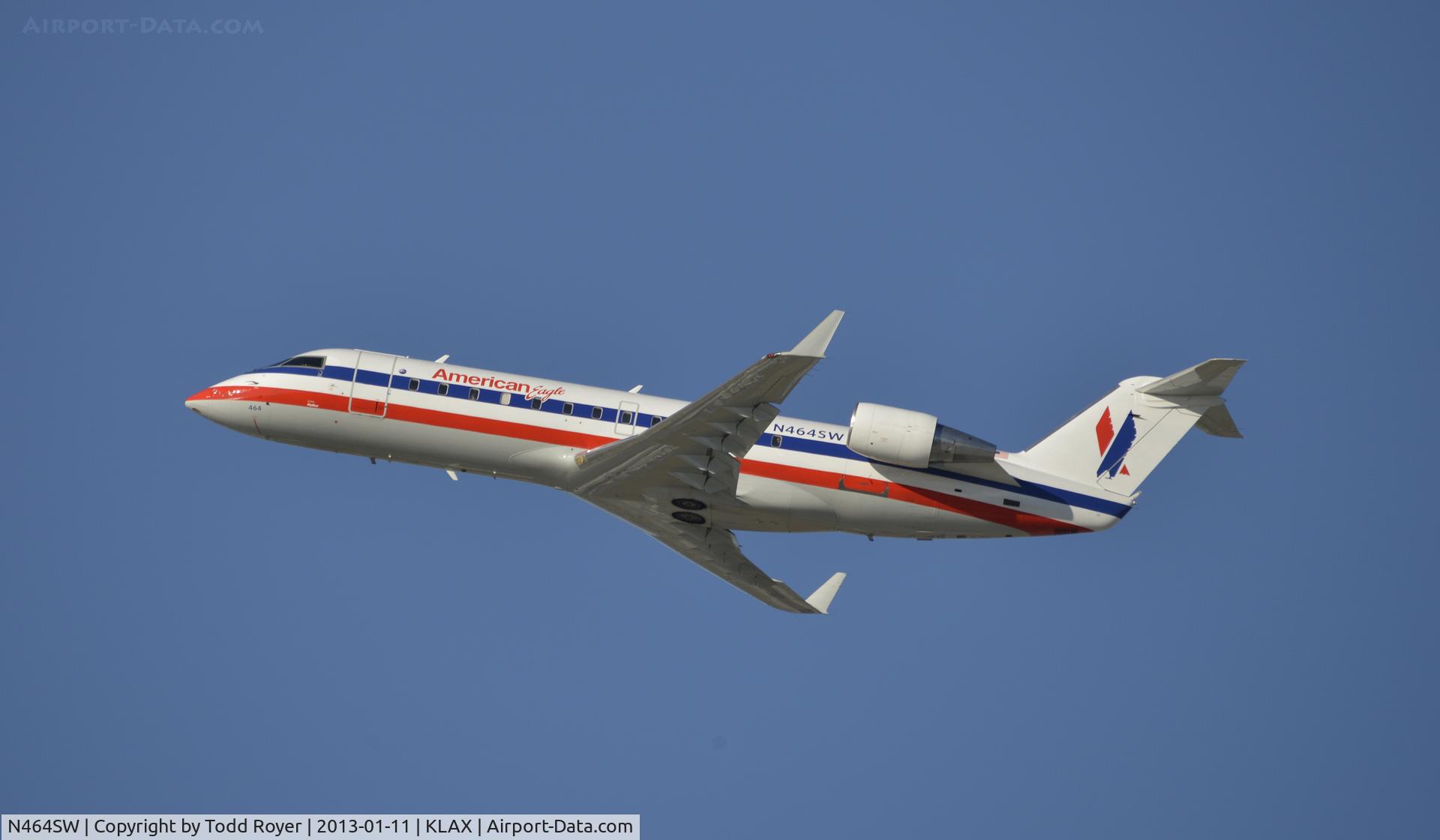 N464SW, 2003 Bombardier CRJ-200LR (CL-600-2B19) C/N 7827, Departing LAX