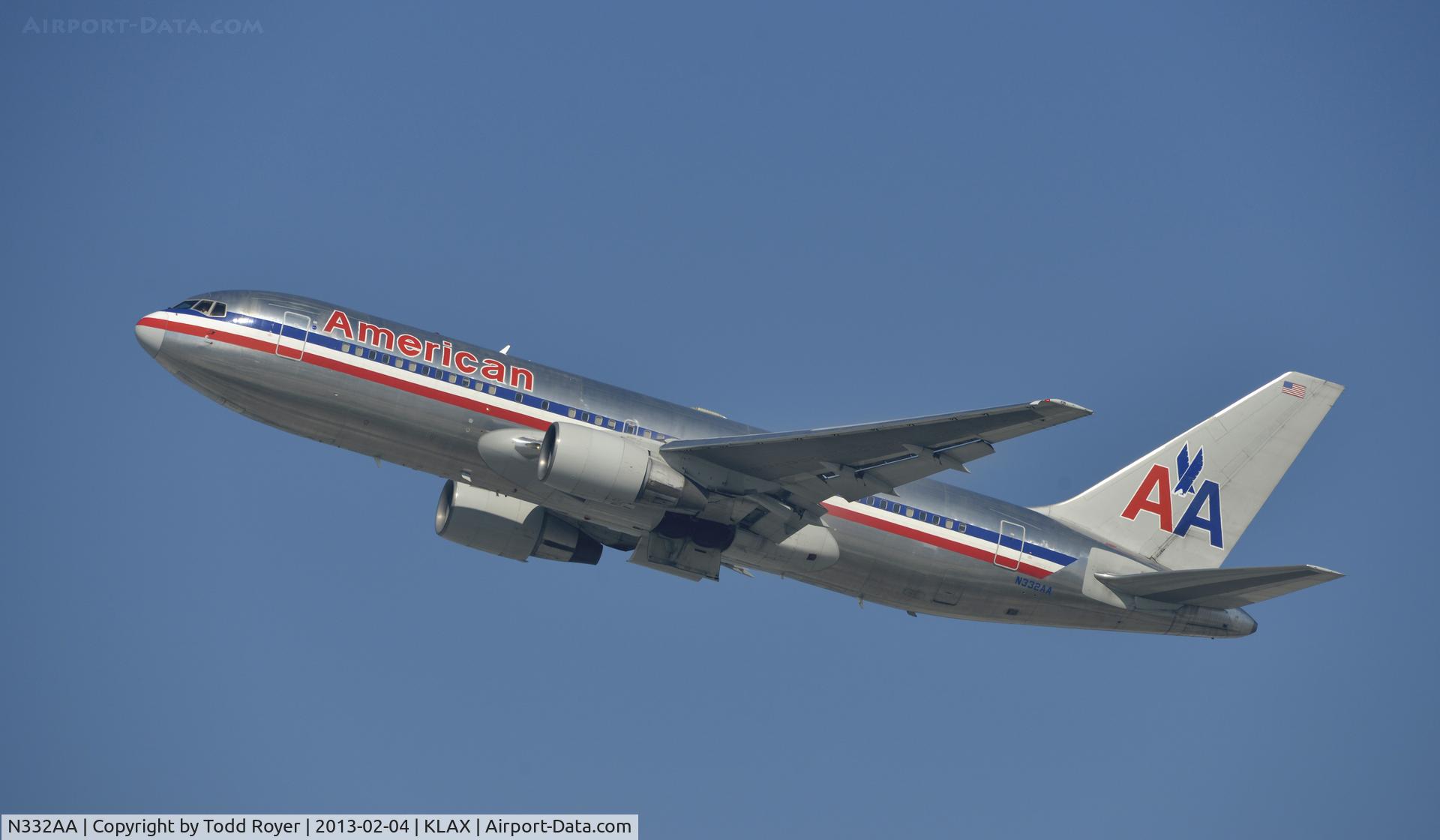 N332AA, 1987 Boeing 767-223 C/N 22331, Departing LAX