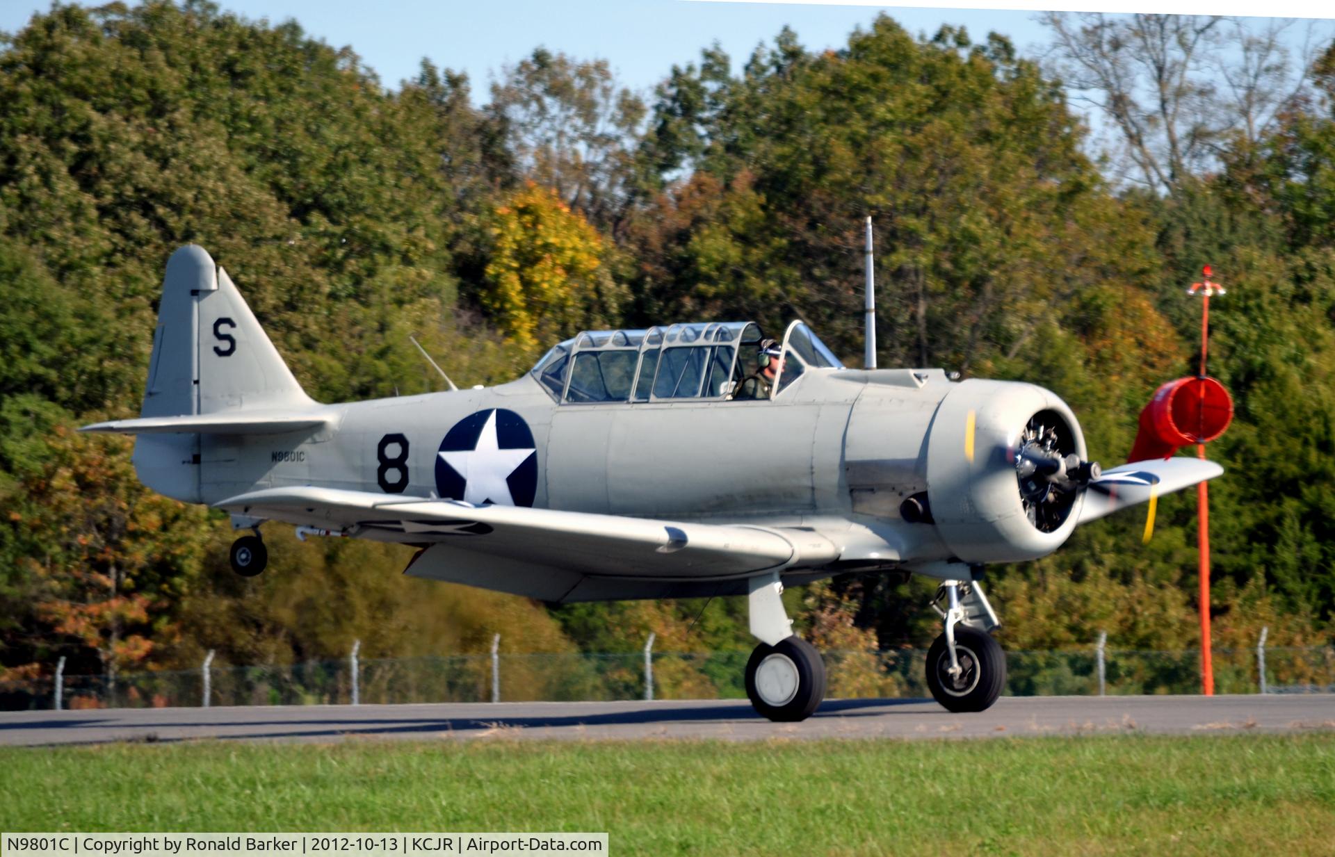 N9801C, 1943 North American SNJ-5 Texan Texan C/N 90-669, Landing - Culpeper Air Fest 2012