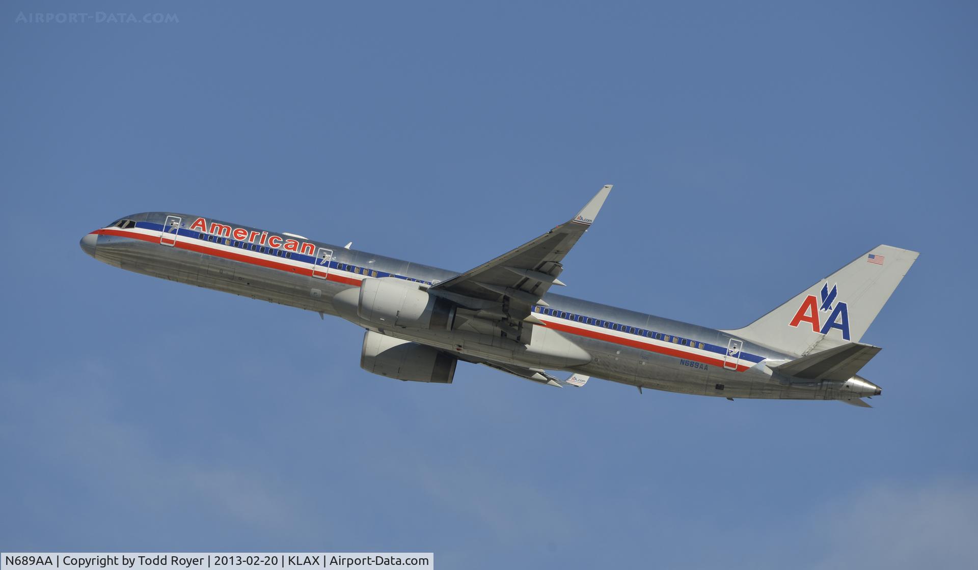 N689AA, 1993 Boeing 757-223 C/N 25731, Departing LAX