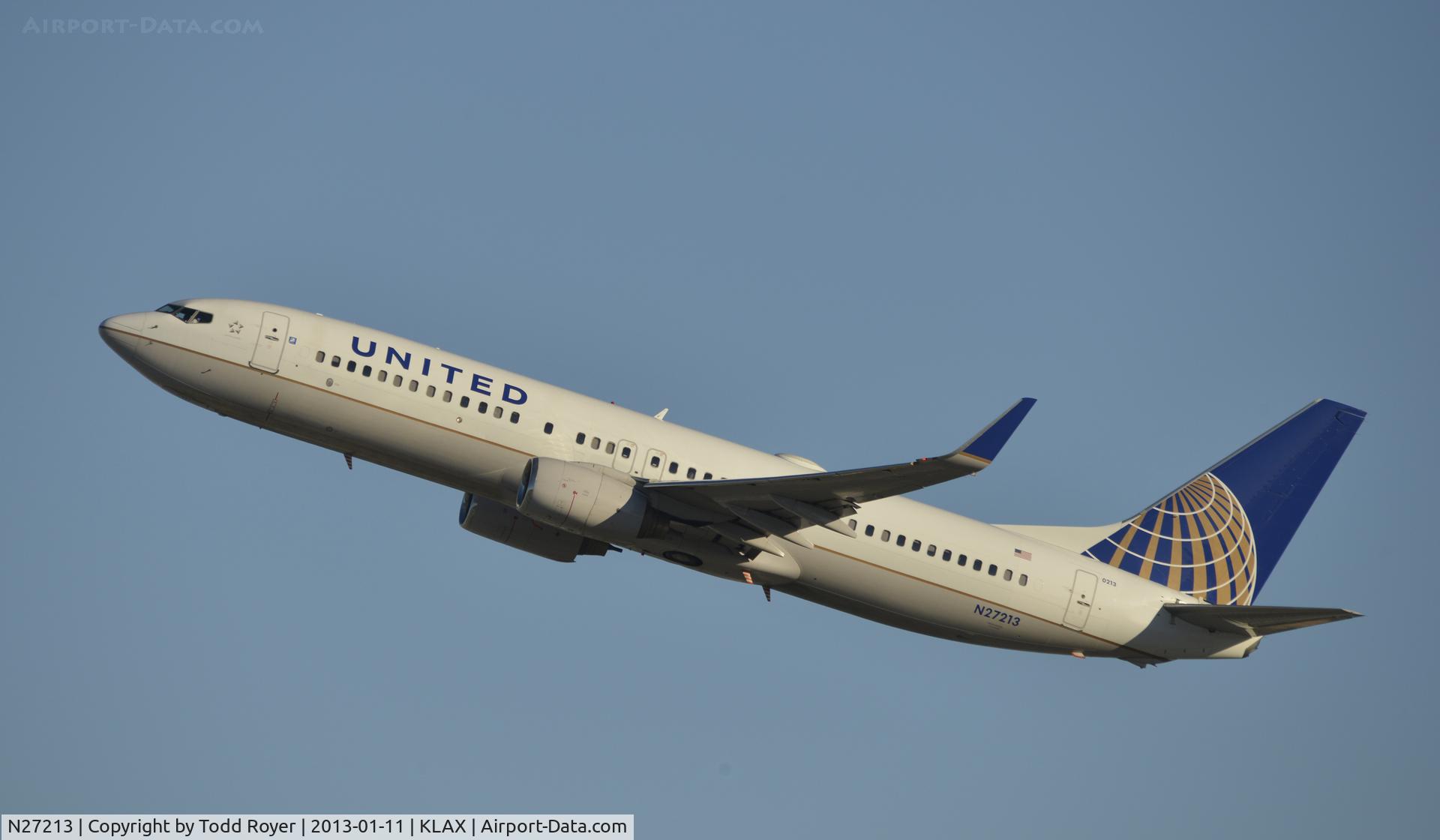 N27213, 1998 Boeing 737-824 C/N 28773, Departing LAX