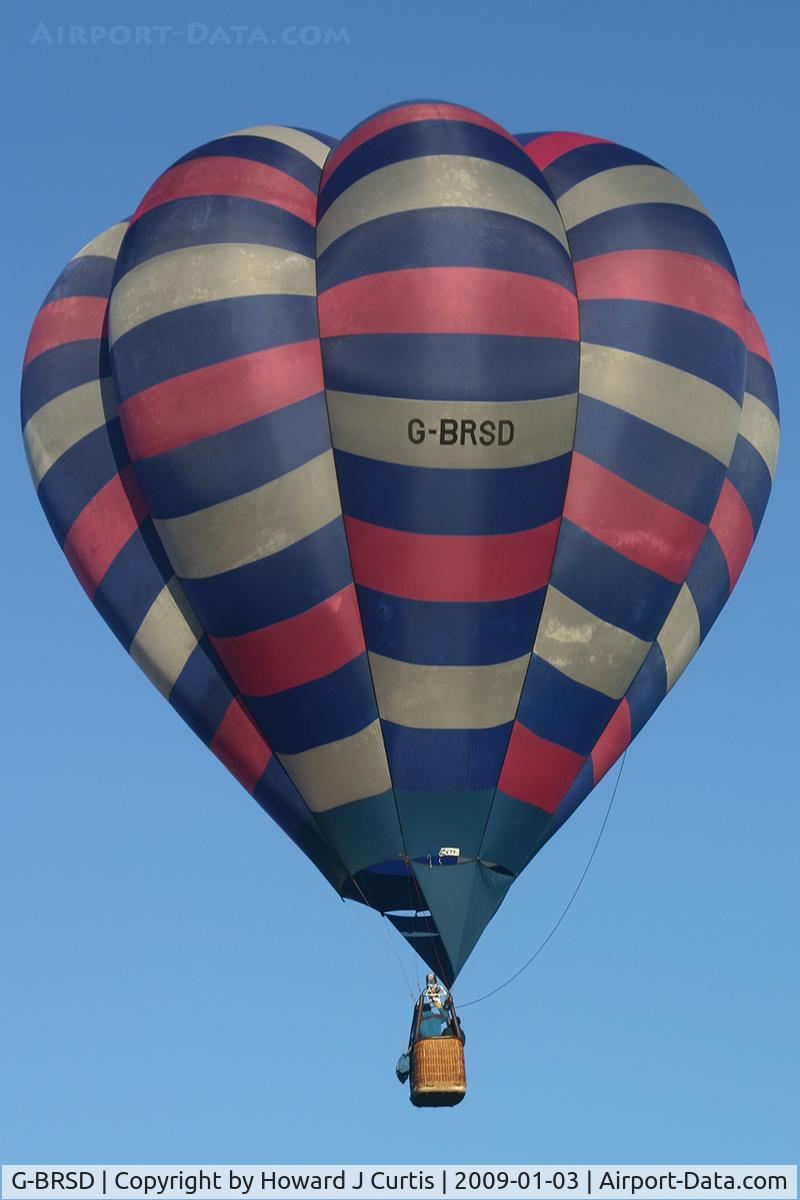 G-BRSD, 1989 Cameron Balloons V-77 C/N 2174, At the Icicle Balloon Meet, Savernake.