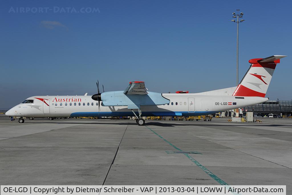 OE-LGD, 2000 De Havilland Canada DHC-8-402Q Dash 8 C/N 4027, Austrian Airlines Dash 8-400