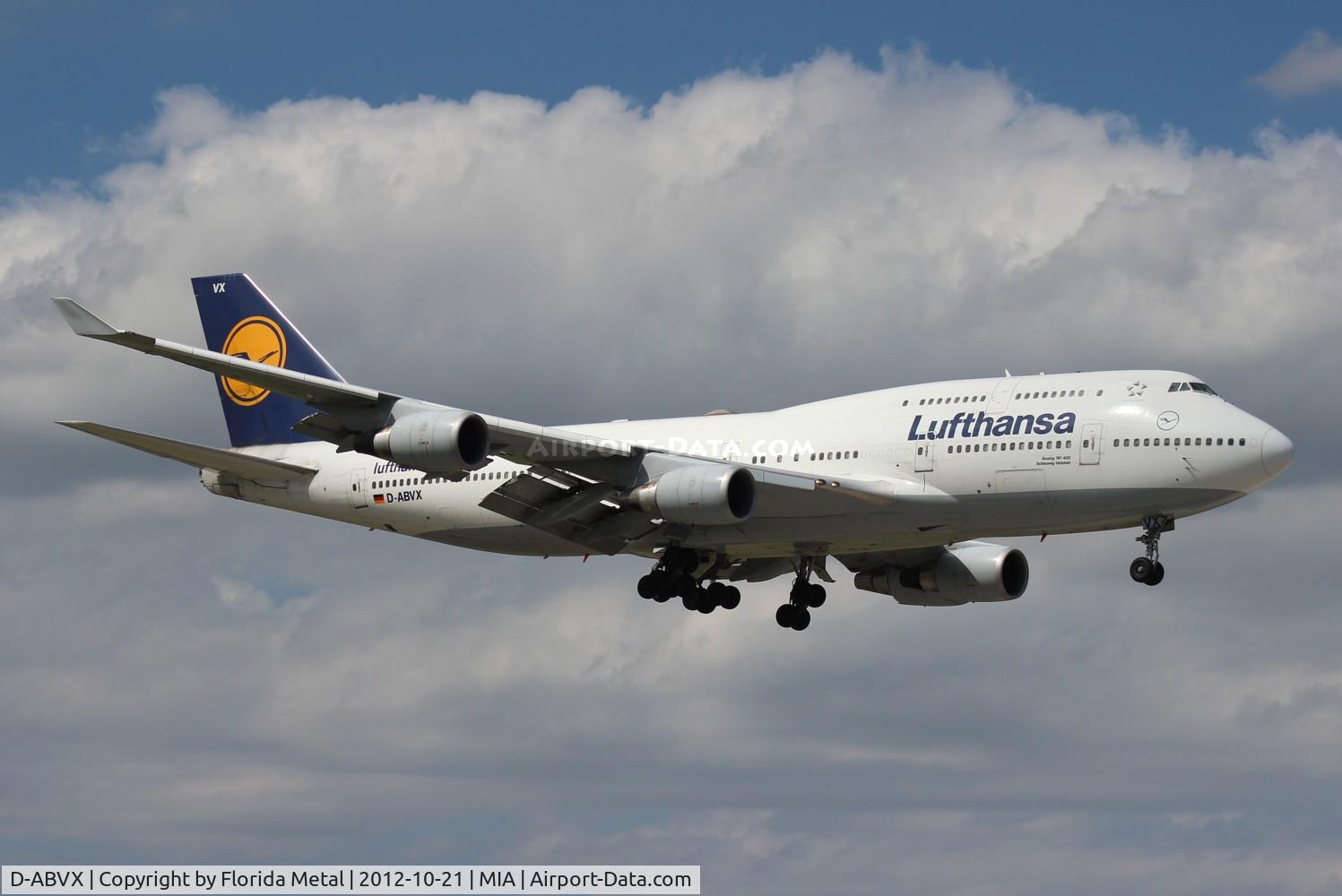 D-ABVX, 1999 Boeing 747-430 C/N 29868, Lufthansa 747-400