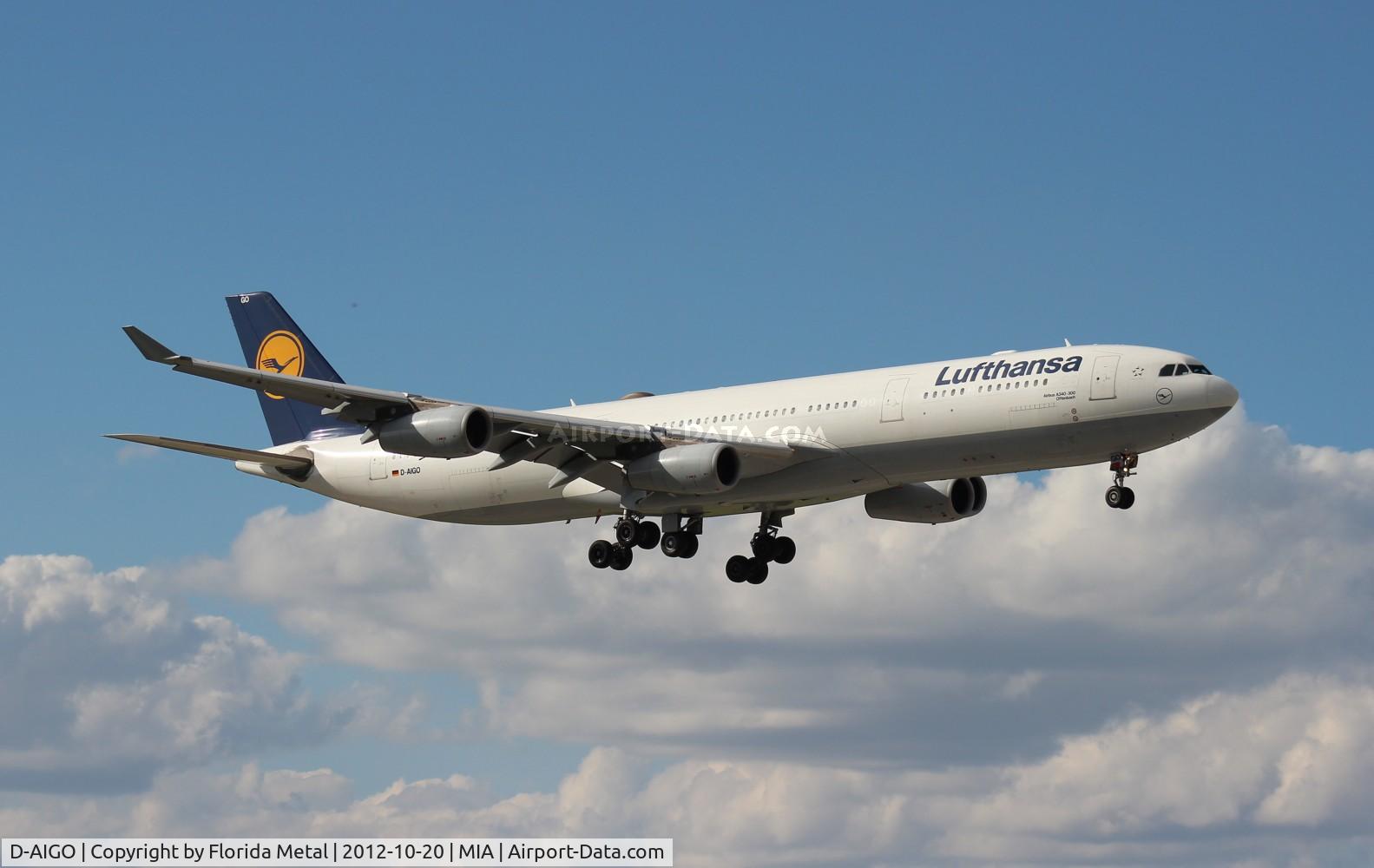 D-AIGO, 1998 Airbus A340-313X C/N 233, Lufthansa A340-300