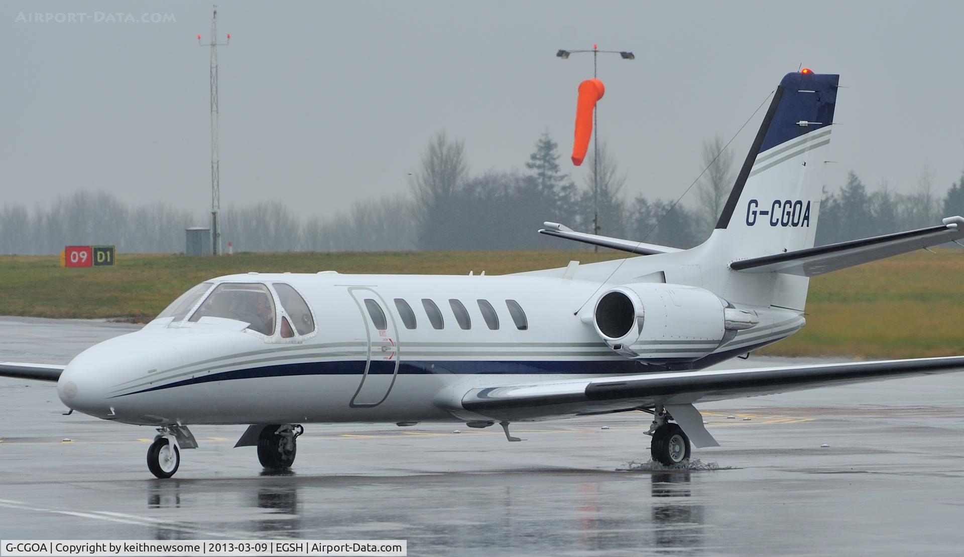 G-CGOA, 1980 Cessna 550 Citation II C/N 550-0183, Very wet taxyway.