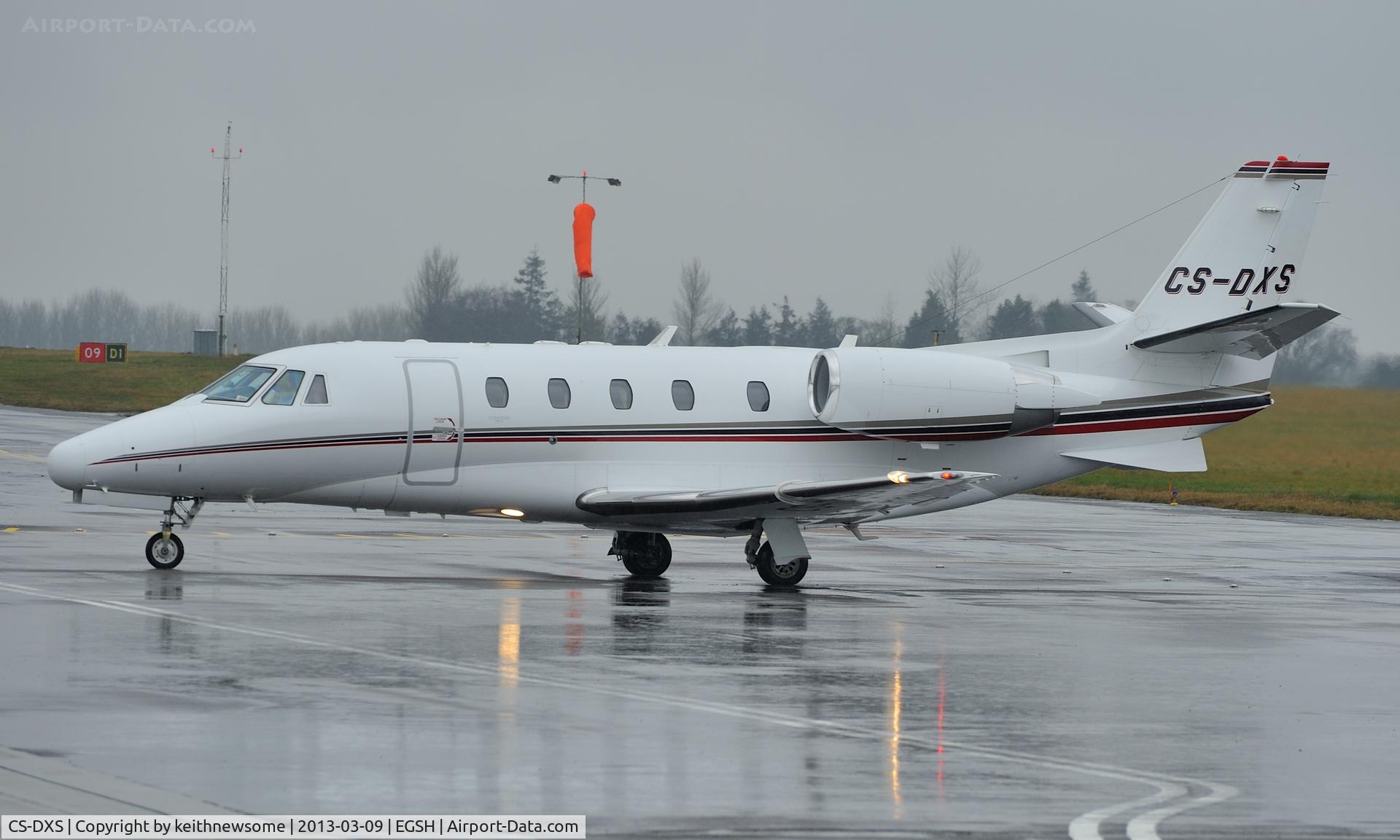 CS-DXS, 2007 Cessna 560XLS Citation Excel C/N 560-5754, Very wet taxyway.