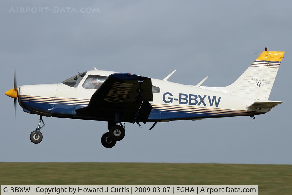 G-BBXW, 1973 Piper PA-28-151 Cherokee Warrior C/N 28-7415050, Privately owned.