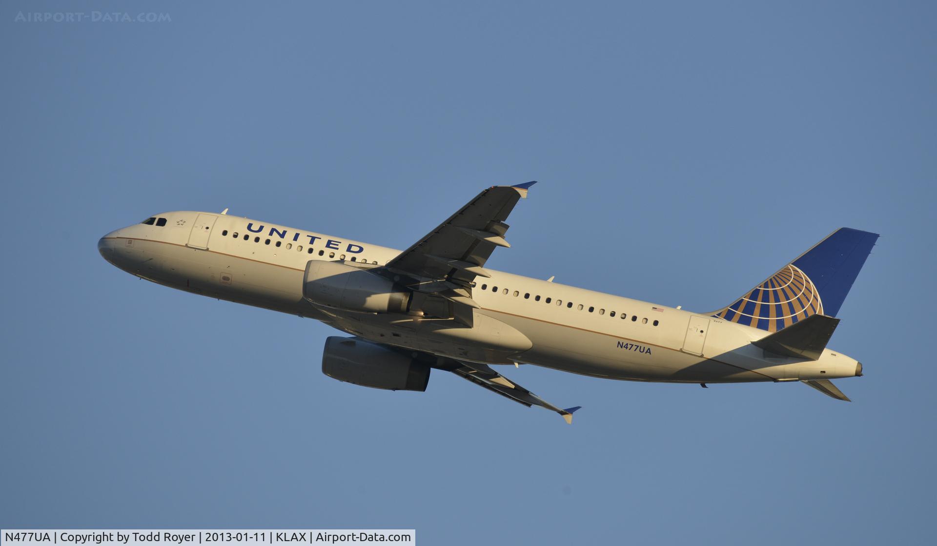 N477UA, 2001 Airbus A320-232 C/N 1514, Departing LAX
